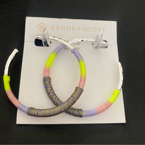Kendra Scott Jewelry - New Kendra Scott Masie hoop earrings